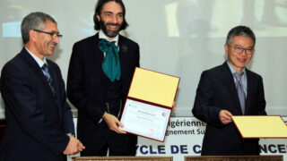 Medailles Fiels Cedric Villani et Ngo Bao Chau Universite Bejaia en Hommage Maurice Audin 08 Decembre 2018 253