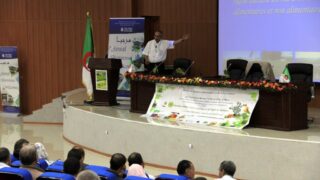 1er Séminaire National sur la Valorisation du Figuier de Barbarie 53 Seminaire National figuier de barbarie Universite de Bejaia Campus Amizour 19 sept 2016 053