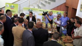 1er Séminaire National sur la Valorisation du Figuier de Barbarie 120 Seminaire National figuier de barbarie Universite de Bejaia Campus Amizour 19 sept 2016 120