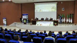 1er Séminaire National sur la Valorisation du Figuier de Barbarie 162 Seminaire National figuier de barbarie Universite de Bejaia Campus Amizour 19 sept 2016 162