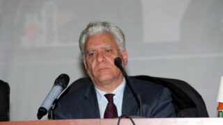 Conference M BOUCHACHI Mustapha Universite Bejaia Situation Politique Perspectives 6 Avril 2019 021