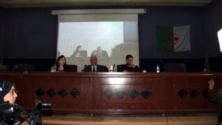 Conference M BOUCHACHI Mustapha Universite Bejaia Situation Politique Perspectives 6 Avril 2019 024