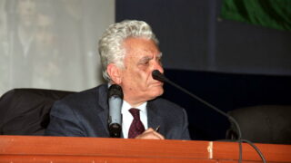 Conference M BOUCHACHI Mustapha Universite Bejaia Situation Politique Perspectives 6 Avril 2019 030