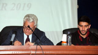 Conference M BOUCHACHI Mustapha Universite Bejaia Situation Politique Perspectives 6 Avril 2019 036