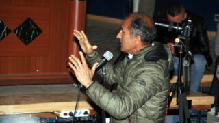 Conference M BOUCHACHI Mustapha Universite Bejaia Situation Politique Perspectives 6 Avril 2019 069