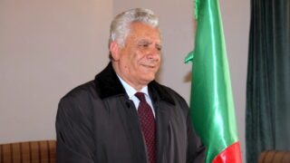 Conference M BOUCHACHI Mustapha Universite Bejaia Situation Politique Perspectives 6 Avril 2019 096