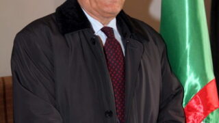 Conference M BOUCHACHI Mustapha Universite Bejaia Situation Politique Perspectives 6 Avril 2019 098