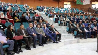 Colloque national sur la democratie participative un nouveau mode de gouvernance 23 Avril 2014 045