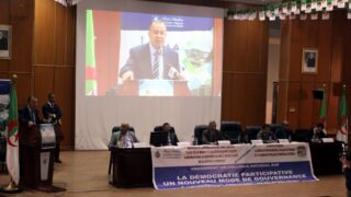 Colloque national sur la democratie participative un nouveau mode de gouvernance 23 Avril 2014 082