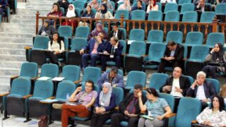 Colloque national sur la democratie participative un nouveau mode de gouvernance 23 Avril 2014 097