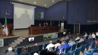 Premier Congres Nord Africain d Ornithologie Universite Bejaia 24 25 26 Oct 2017 007