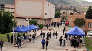 Premier Congres Nord Africain d Ornithologie Universite Bejaia 24 25 26 Oct 2017 053