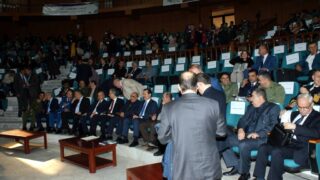 Rencontre internationale Khairuddin Barbaross et l ascension de l Etat algerien au XVIe siecle 09 10 novembre 2016 1J 131