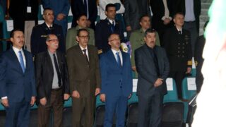 Rencontre internationale Khairuddin Barbaross et l ascension de l Etat algerien au XVIe siecle 09 10 novembre 2016 1J 142