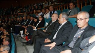 Visite du ministre des finance M. BENKHALFA Abderrahmane à l'université de Bejaia. 182 Visite du ministre des finance BENKHALFA Abderrahmane a l universite de Bejaia 08 Mai 2016 103