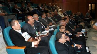 Visite du ministre des finance M. BENKHALFA Abderrahmane à l'université de Bejaia. 181 Visite du ministre des finance BENKHALFA Abderrahmane a l universite de Bejaia 08 Mai 2016 104