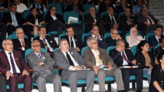 Visite du ministre des finance M. BENKHALFA Abderrahmane à l'université de Bejaia. 165 Visite du ministre des finance BENKHALFA Abderrahmane a l universite de Bejaia 08 Mai 2016 120