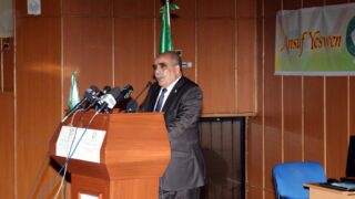 Visite du ministre des finance M. BENKHALFA Abderrahmane à l'université de Bejaia. 163 Visite du ministre des finance BENKHALFA Abderrahmane a l universite de Bejaia 08 Mai 2016 122