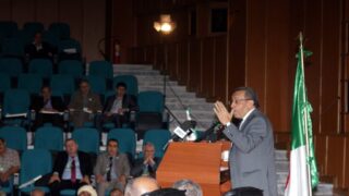 Visite du ministre des finance M. BENKHALFA Abderrahmane à l'université de Bejaia. 122 Visite du ministre des finance BENKHALFA Abderrahmane a l universite de Bejaia 08 Mai 2016 163