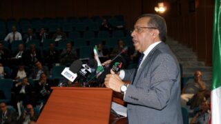 Visite du ministre des finance M. BENKHALFA Abderrahmane à l'université de Bejaia. 118 Visite du ministre des finance BENKHALFA Abderrahmane a l universite de Bejaia 08 Mai 2016 167