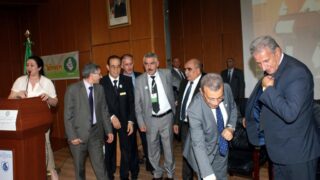Visite du ministre des finance M. BENKHALFA Abderrahmane à l'université de Bejaia. 85 Visite du ministre des finance BENKHALFA Abderrahmane a l universite de Bejaia 08 Mai 2016 200