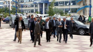Visite du ministre des finance M. BENKHALFA Abderrahmane à l'université de Bejaia. 79 Visite du ministre des finance BENKHALFA Abderrahmane a l universite de Bejaia 08 Mai 2016 206