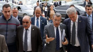 Visite du ministre des finance M. BENKHALFA Abderrahmane à l'université de Bejaia. 73 Visite du ministre des finance BENKHALFA Abderrahmane a l universite de Bejaia 08 Mai 2016 212