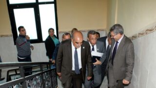Visite du ministre des finance M. BENKHALFA Abderrahmane à l'université de Bejaia. 70 Visite du ministre des finance BENKHALFA Abderrahmane a l universite de Bejaia 08 Mai 2016 215