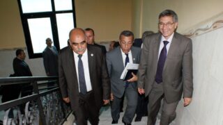 Visite du ministre des finance M. BENKHALFA Abderrahmane à l'université de Bejaia. 69 Visite du ministre des finance BENKHALFA Abderrahmane a l universite de Bejaia 08 Mai 2016 216