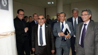 Visite du ministre des finance M. BENKHALFA Abderrahmane à l'université de Bejaia. 60 Visite du ministre des finance BENKHALFA Abderrahmane a l universite de Bejaia 08 Mai 2016 225