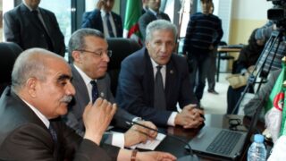 Visite du ministre des finance M. BENKHALFA Abderrahmane à l'université de Bejaia. 55 Visite du ministre des finance BENKHALFA Abderrahmane a l universite de Bejaia 08 Mai 2016 230