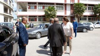 Visite du ministre des finance M. BENKHALFA Abderrahmane à l'université de Bejaia. 245 Visite du ministre des finance BENKHALFA Abderrahmane a l universite de Bejaia 08 Mai 2016 40