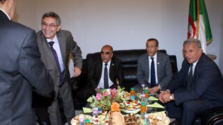 Visite du ministre des finance M. BENKHALFA Abderrahmane à l'université de Bejaia. 217 Visite du ministre des finance BENKHALFA Abderrahmane a l universite de Bejaia 08 Mai 2016 68