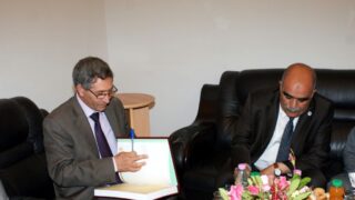 Visite du ministre des finance M. BENKHALFA Abderrahmane à l'université de Bejaia. 209 Visite du ministre des finance BENKHALFA Abderrahmane a l universite de Bejaia 08 Mai 2016 76