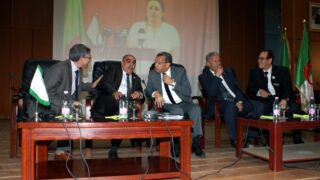 Visite du ministre des finance M. BENKHALFA Abderrahmane à l'université de Bejaia. 197 Visite du ministre des finance BENKHALFA Abderrahmane a l universite de Bejaia 08 Mai 2016 88