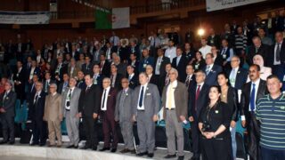 Visite du ministre des finance M. BENKHALFA Abderrahmane à l'université de Bejaia. 188 Visite du ministre des finance BENKHALFA Abderrahmane a l universite de Bejaia 08 Mai 2016 97