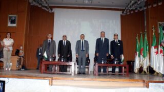 Visite du ministre des finance M. BENKHALFA Abderrahmane à l'université de Bejaia. 187 Visite du ministre des finance BENKHALFA Abderrahmane a l universite de Bejaia 08 Mai 2016 98