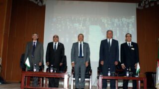 Visite du ministre des finance M. BENKHALFA Abderrahmane à l'université de Bejaia. 186 Visite du ministre des finance BENKHALFA Abderrahmane a l universite de Bejaia 08 Mai 2016 99