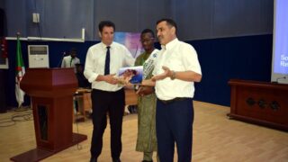 Ceremonie remise attestations laureats communaute etudiants etrangers Bejaia CEEB 18 Juillet 2019 057