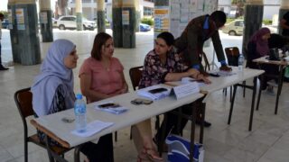 Compagne sensibilisation B organisee Association Protection Orientation Consommateur Environnement APOCE Universite Bejaia 23 0 21