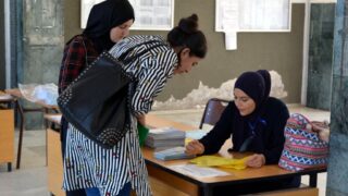 Inscriptions definitives nouveaux bacheliers 2019 Univ Bejaia Mardi 03 sep 2019 004