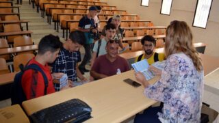 Inscriptions definitives nouveaux bacheliers 2019 Univ Bejaia Mardi 03 sep 2019 034