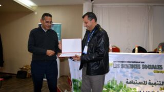 Colloque International Les Sciences Sociales et le Developpement Durable Defis et Perceptives FSHS Universite Bejaia 18 Dec 201 124