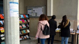Les journées Portes-Ouvertes sur la bibliothèque FLL 17 Les journees Portes Ouvertes sur la bibliotheque FLL Universite Bejaia 05 Fev 2020 017