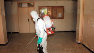 Compagne de desinfection des amphitheatres blocs pedagogiques et laboratoires Universite de Bejaia 30 Mars 2020l 001