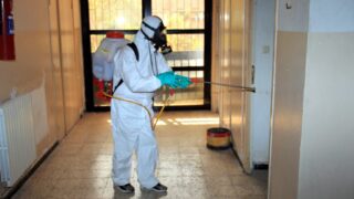 Compagne de desinfection des amphitheatres blocs pedagogiques et laboratoires Universite de Bejaia 30 Mars 2020l 005