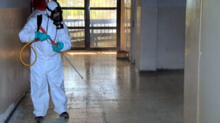 Compagne de desinfection des amphitheatres blocs pedagogiques et laboratoires Universite de Bejaia 30 Mars 2020l 026