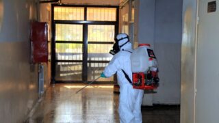 Compagne de desinfection des amphitheatres blocs pedagogiques et laboratoires Universite de Bejaia 30 Mars 2020l 027