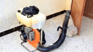 Compagne de desinfection des amphitheatres blocs pedagogiques et laboratoires Universite de Bejaia 30 Mars 2020l 032