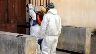 Compagne de desinfection des amphitheatres blocs pedagogiques et laboratoires Universite de Bejaia 30 Mars 2020l 048